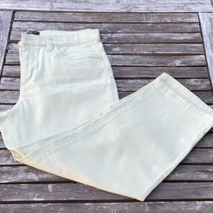 Talbots ladies pants. Like new condition.